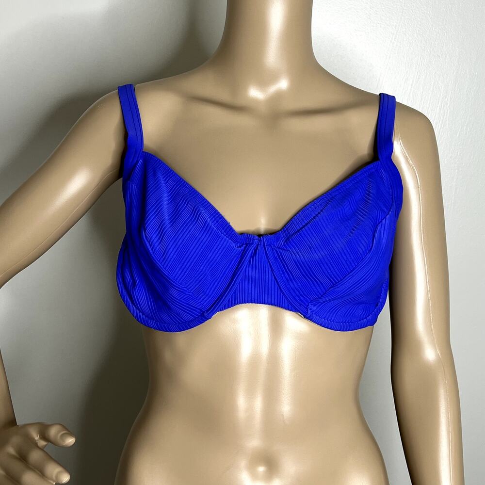 Vintage Christina Krista Blue Textured Bikini Top